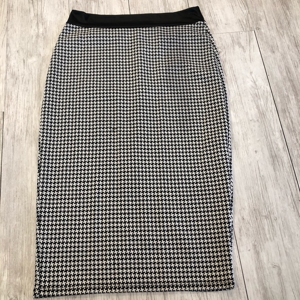 Spearmint Houndstooth Pencil Skirt size S